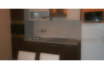 Chorwacja Privát Zavalatica, Zewnątrz